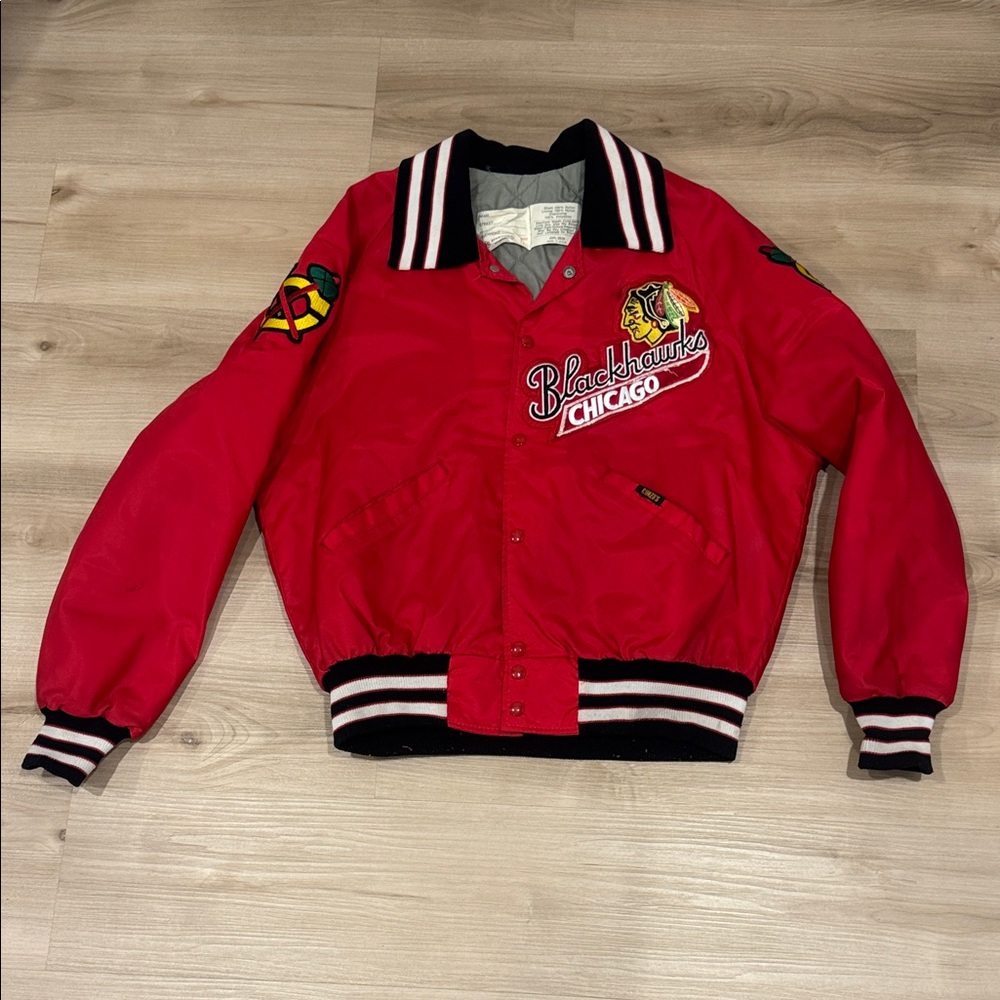 Gunzo’s Vintage 70/80’s Red NHL Chicago Blackhawks bomber style Jacket
